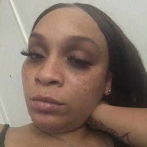 Meet your Posher, Dawnye